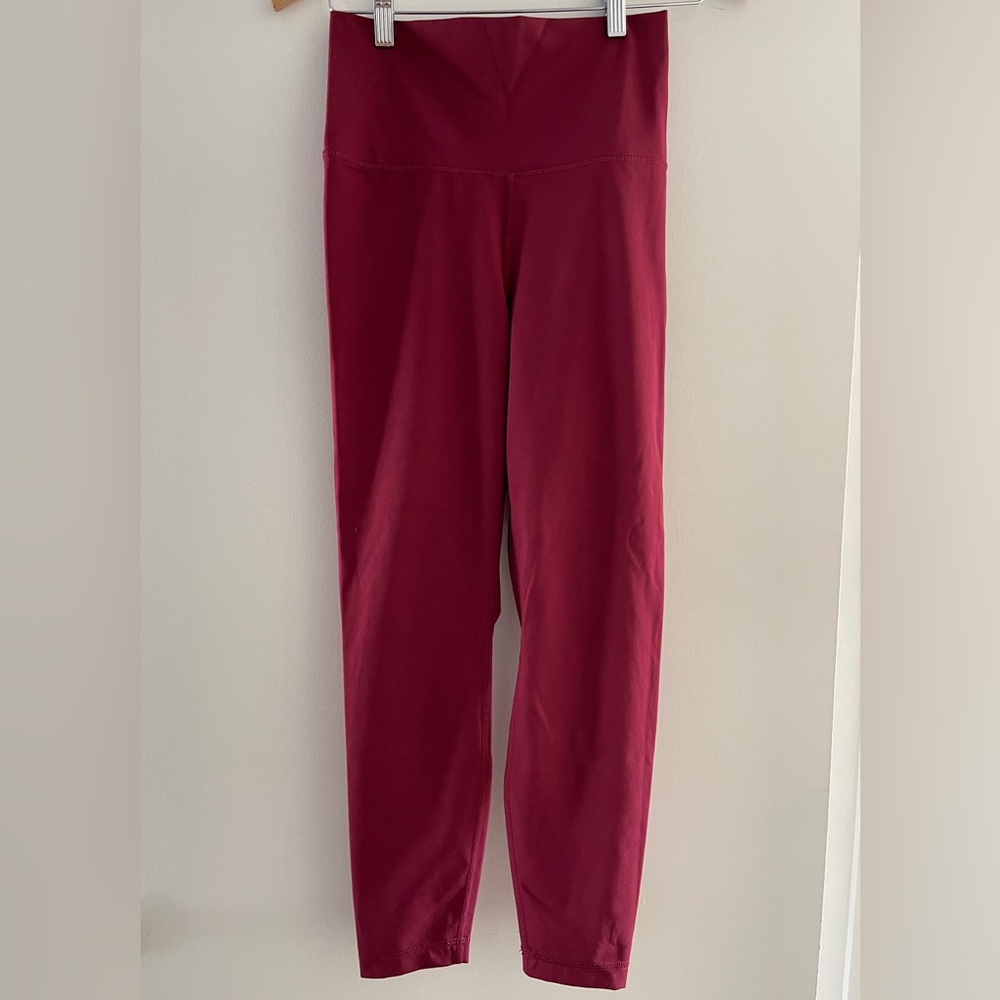 Yogalicious Lux Stretchy High Waisted Cropped Leggings